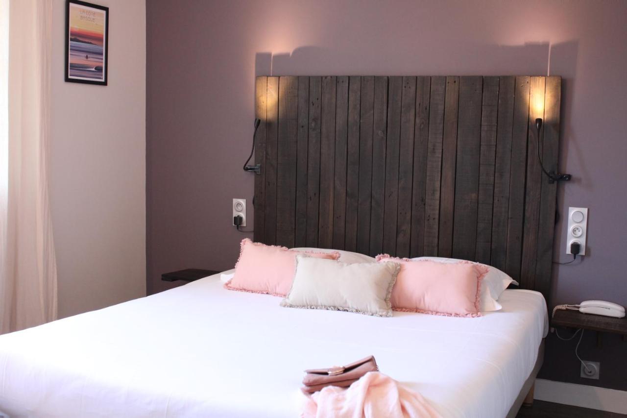 Logis Hotel St Sylvestre Aldudes 外观 照片