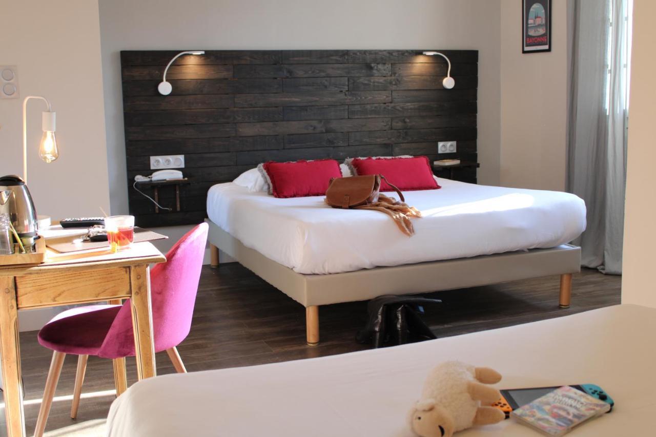 Logis Hotel St Sylvestre Aldudes 外观 照片