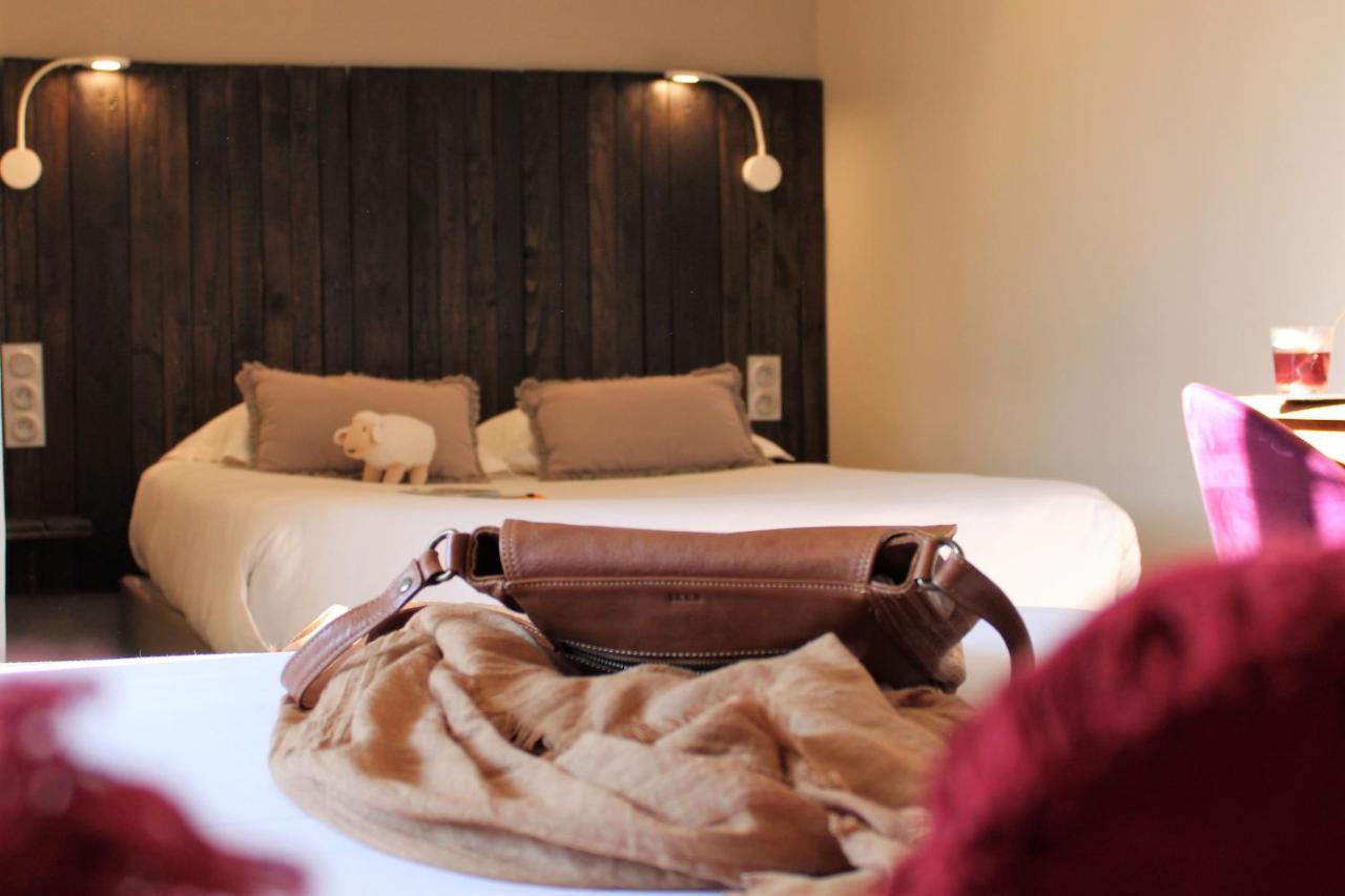 Logis Hotel St Sylvestre Aldudes 外观 照片