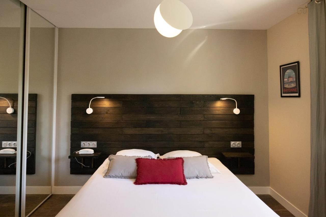 Logis Hotel St Sylvestre Aldudes 外观 照片