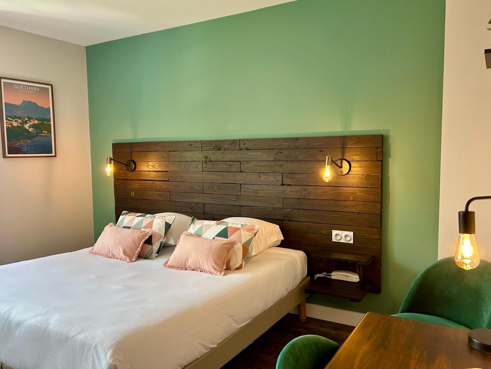 Logis Hotel St Sylvestre Aldudes 外观 照片