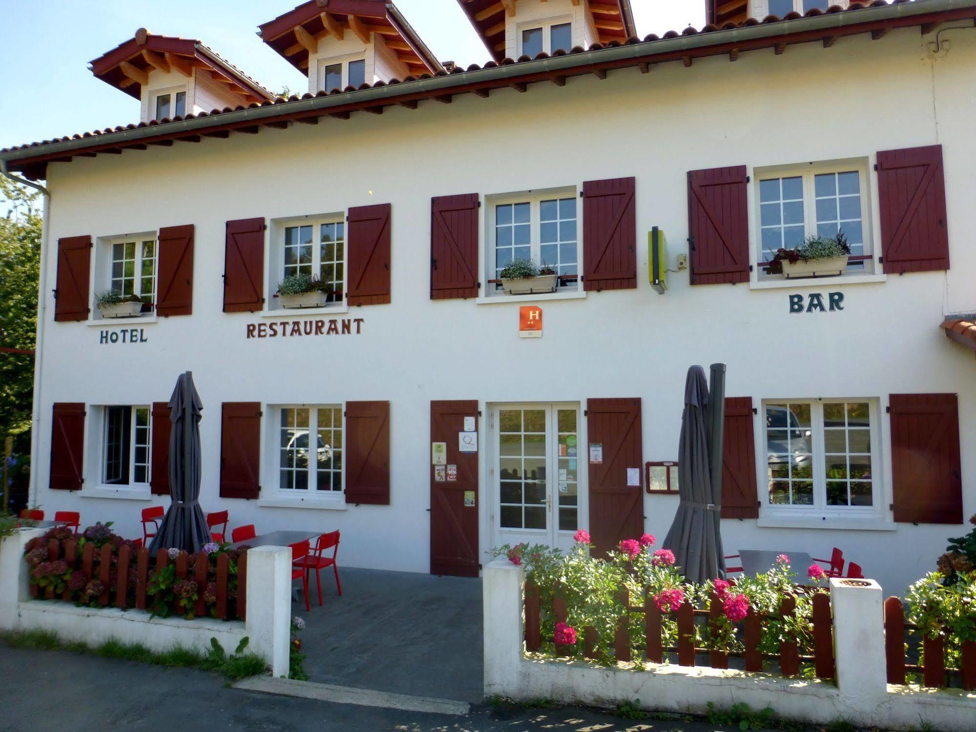 Logis Hotel St Sylvestre Aldudes 外观 照片