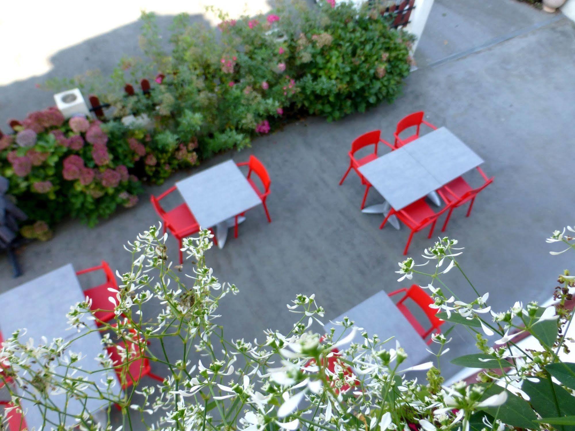 Logis Hotel St Sylvestre Aldudes 外观 照片